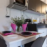Roza Διαμέρισμα Mlini