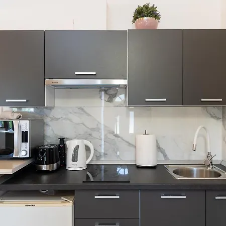 Apartment Roza Mlini