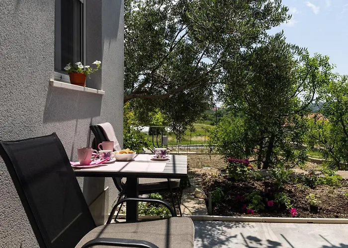 Roza Apartment Mlini